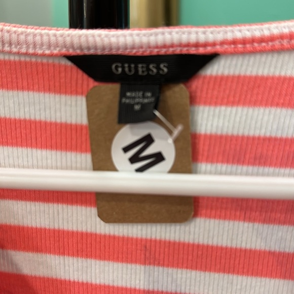 Guess 3/4 sleeve‎ - Picture 2 of 3